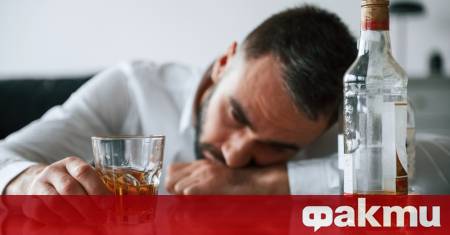 Все по често специалисти по психично здраве и вътрешни болести