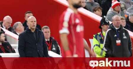 Нападателят Мохамед Салах се е извинил на съотборниците си в