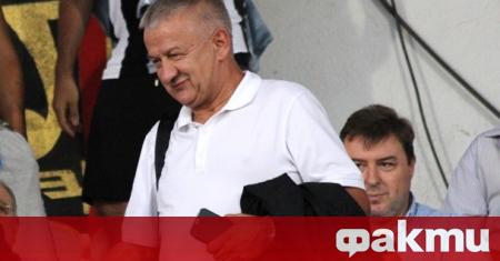 Собственикът на Локомотив Пловдив Христо Крушарски се закани неговият отбор