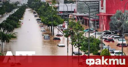 Броят на жертвите от огромните наводнения и свлачища причинени от