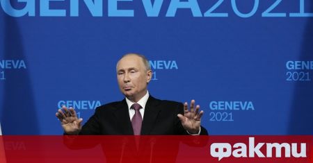 Руският президент Владимир Путин избегна въпрос относно репресиите му срещу