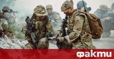 Британското правителство обмисля да повика армията да помогне за доставките