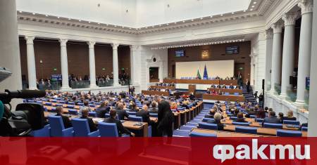Осем министри ще отговарят на депутатски въпроси по време на