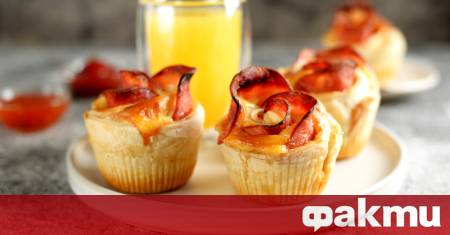 Необходими продукти 500 г бутер тесто 3 яйца 250 г