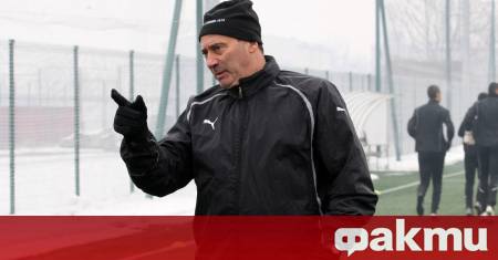 Спортно техническият директор на Локомотив Горна Оряховица Емил Велев Кокала отнесе