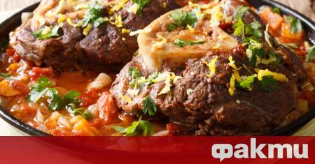 Необходими продукти 2 кг телешки джолан 50 г брашно сол