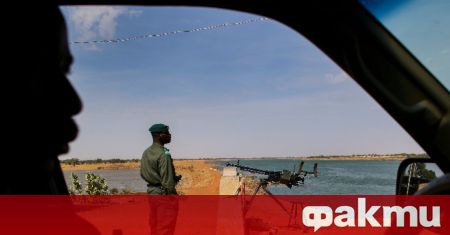 При джихадистка атака с дронове в Мали загинаха 42 войници