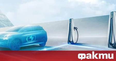 Димитър Костадинов оперира в областта на проектирането и изграждането на