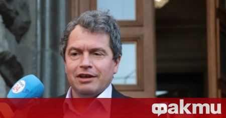 Знакови фигури от Има такъв народ се срещнаха със симпатизанти