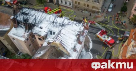 Пожар в жилищна сграда в германския град Аполда, в която