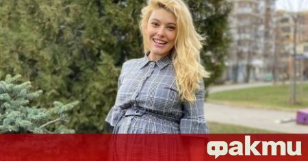 Коремчето се разтяга все повече за да има място за