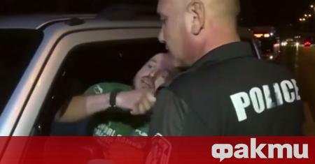 Политологът Стойчо Стойчев също стана жертва на нерегламентираната блокада на