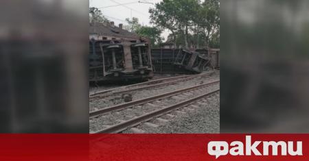 10 вагона на товарен влак дерайлираха на гара Нова Загора