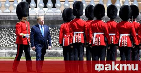 Президентът на САЩ Доналд Тръмп получава положителни оценки само от