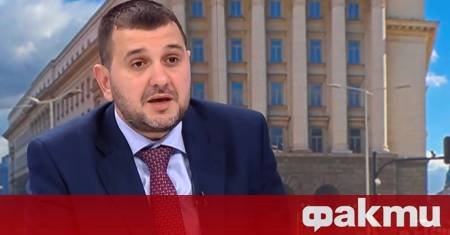 Управляващите да си намерят изхода от тази ситуация като са