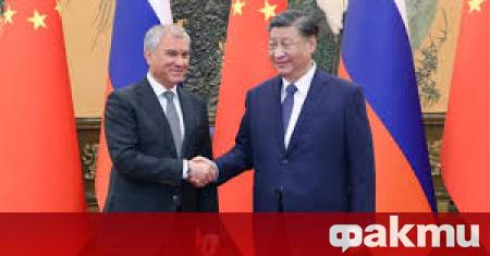 Китайският президент Си Дзинпин се срещна с председателя на Държавната