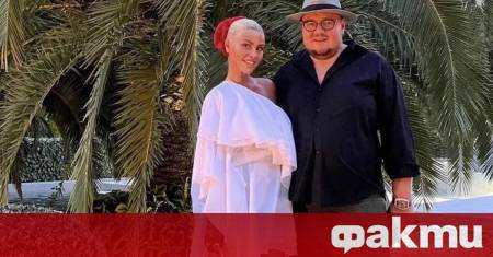 Снимките които Християн Гущеров публикува от луксозната си почивка в