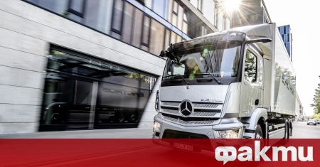 На 30 юни 2021 Mercedes Benz Trucks представи премиерно първия си