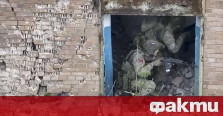 Русия атакува украинския град Славянск