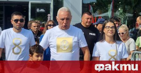 Легендата на българския футбол Христо Стоичков отправи пожелания в навечерието