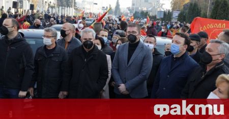 Лидерът на опозиционната ВМРО-ДПМНЕ Христиан Мицкоски с истеричен тон заяви,