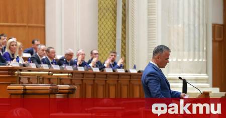 Безизходицата на политическата сцена в Румъния продължава в очакване на