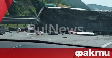 Тежка катастрофа е станала на автомагистрала Хемус в посока София