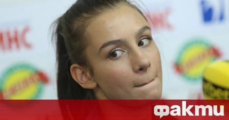 Гимнастичката от ансамбъла по художествена гимнастика Мадлен Радуканова заяви, че