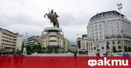 Президентът на Северна Македония Стево Пендаровски е подписал указ за