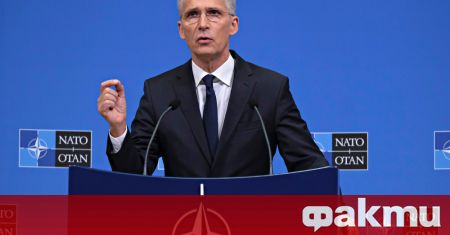 Генералният секретар на НАТО Йенс Столтенберг в понеделник призова Сърбия