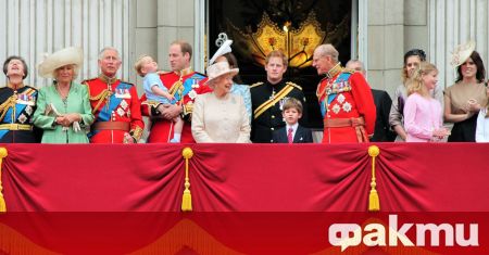 Кралица Елизабет II отбеляза Деня на бащата като публикува в