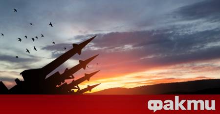 Всички девет държави разполагащи с ядрено оръжие са модернизирали и