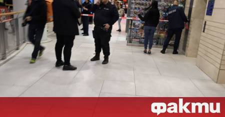 Момчето на 15 години което беше намушкано в столичен мол
