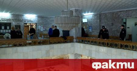 Апелативният съд във Велико Търново остави в ареста двама от