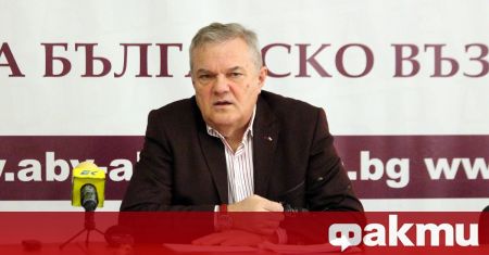 Премиерът Кирил Петков злоупотребява с власт взема еднолични решения Главният