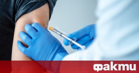 Около една пета от пълнолетните българи вече са напълно ваксинирани