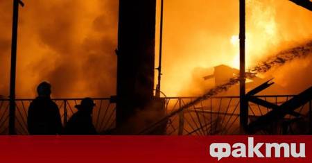 При украинска атака с дронове тази сутрин избухна пожар в
