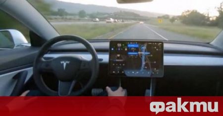 Tesla представи последната бета версия на своя автопилот и подобно