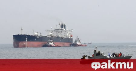Иран съобщи днес че е задържал чуждестранен танкер обвинен че