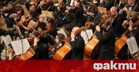 Музикалните състави на БНР спират от днес концертната си дейност