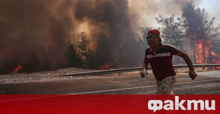 Огромен горски пожар избухна в турския курорт Мармарис Около 1600