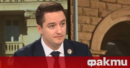 Румен Радев реши да надцака Костадинов и в Деня на