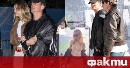 Холивудският актьор Орландо Блум се появи публично със спряганата за