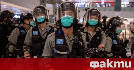 Хонконгските власти планират да раздадат на всички местни жители защитни