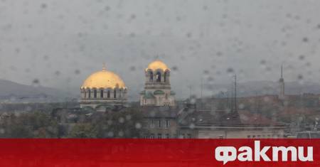 Възстановено е движението на автомобили и по засегнатите трамвайни линии