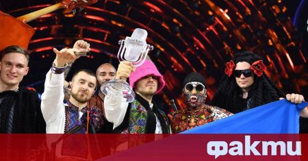 Фронтменът на украинския победител от Евровизия „Оркестър Калуш“ се завърна