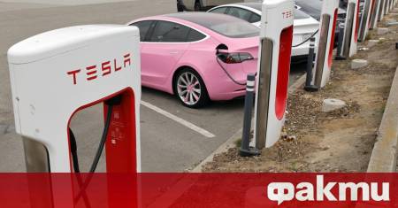 Продажбите на Tesla в Европа отново отчитат спад през месец