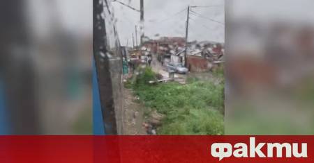 Влак блъсна автомобил в столичния квартал Факултета Заради инцидента са