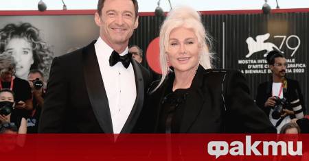 Австралийската актриса Дебора Лий Фърнес официално подаде документи за развод с