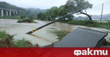 Повече от 5000 души в Южна Корея бяха принудени да
